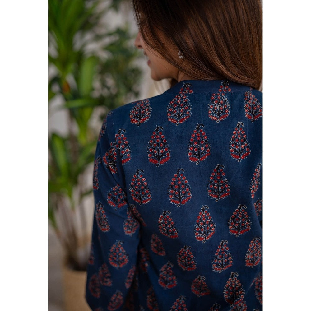 The Indian Ethnic Co. Indigo Ajrakh Cotton Kurta
