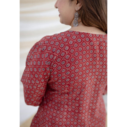 The Indian Ethnic Co. Madder Ajrakh Mul Kurta