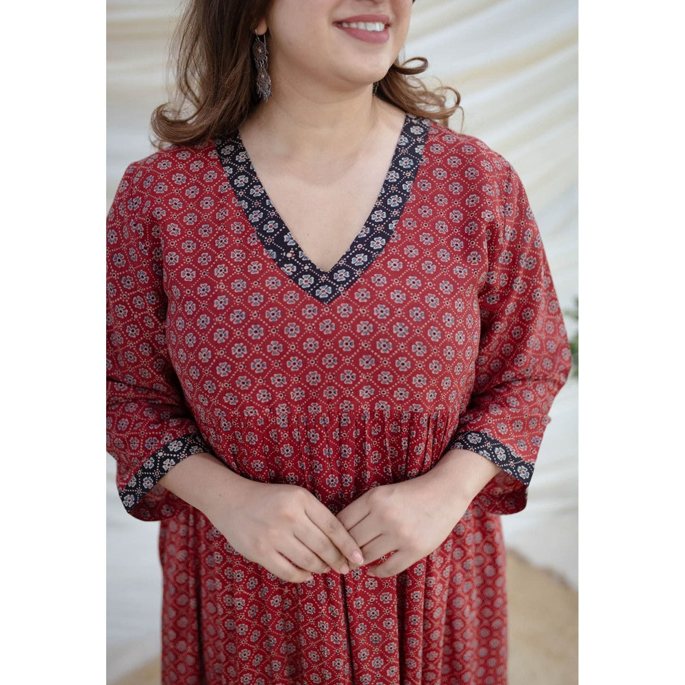The Indian Ethnic Co. Madder Ajrakh Mul Kurta