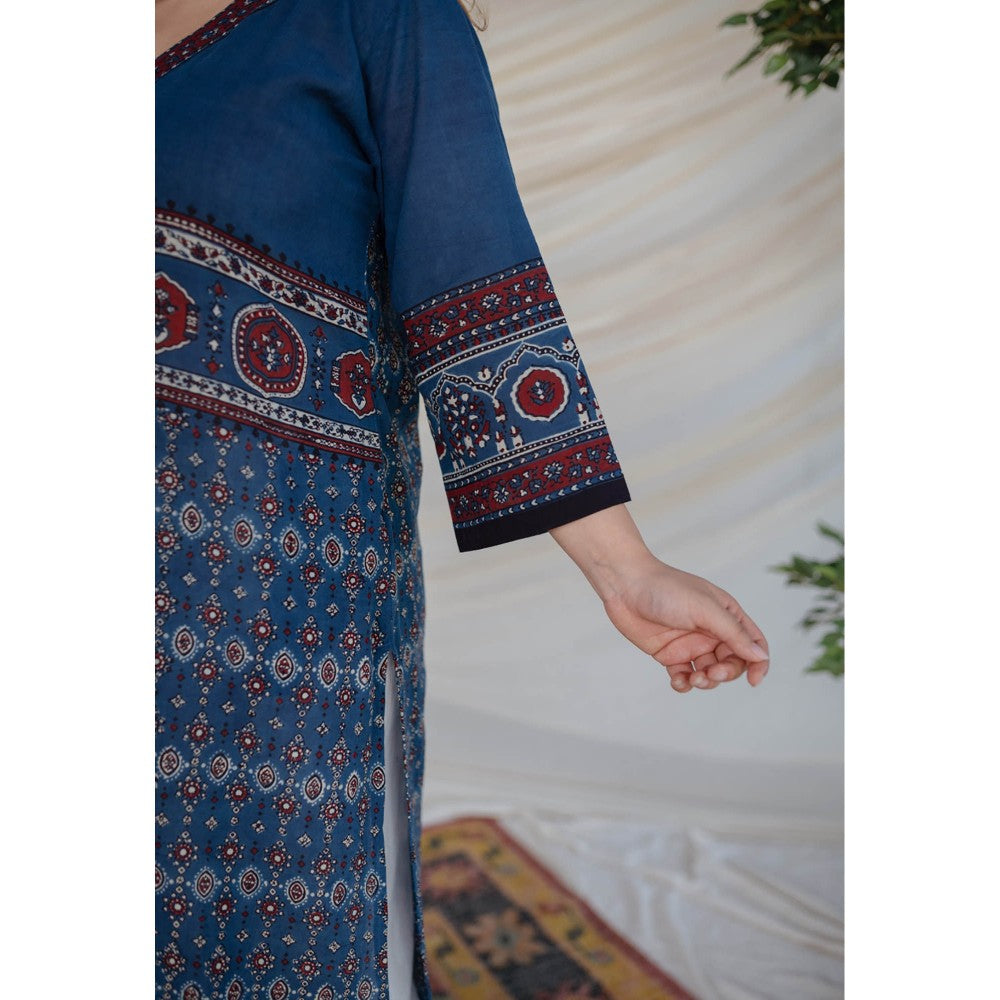 The Indian Ethnic Co. Indigo Ajrakh Cotton Kurta