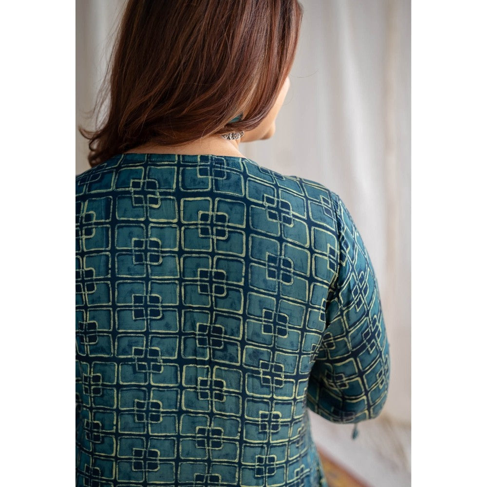 The Indian Ethnic Co. Green Dabu Modal Silk Co-Ord Set