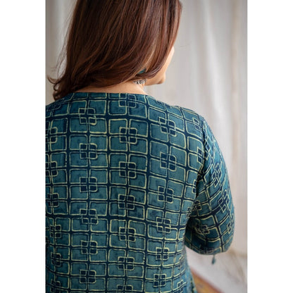 The Indian Ethnic Co. Green Dabu Modal Silk Co-Ord Set