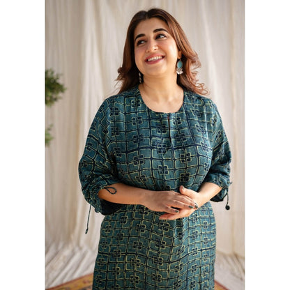 The Indian Ethnic Co. Green Dabu Modal Silk Co-Ord Set