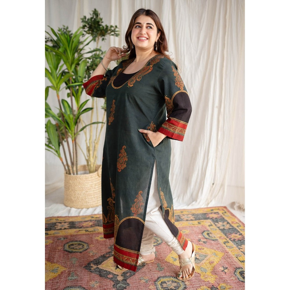 The Indian Ethnic Co. Dark Green Ajrakh Cotton Kurta