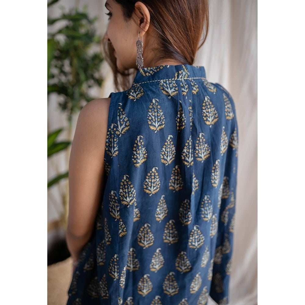 The Indian Ethnic Co. Indigo Ajrakh Cotton Top