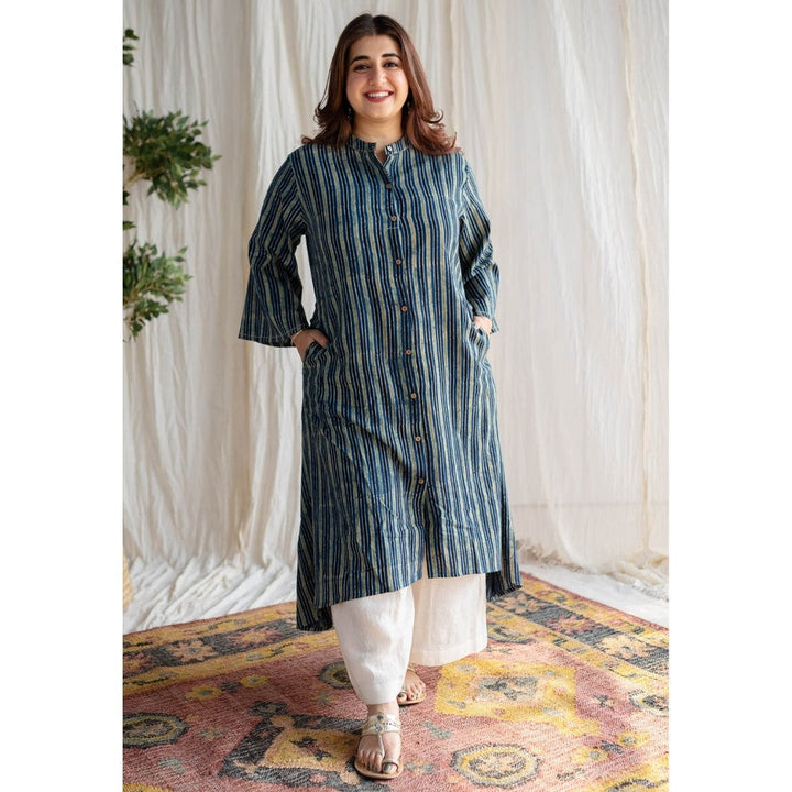 The Indian Ethnic Co. Blue Ajrakh Cotton Kurta