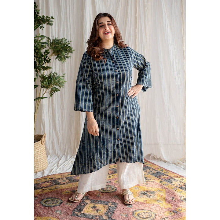 The Indian Ethnic Co. Blue Ajrakh Cotton Kurta