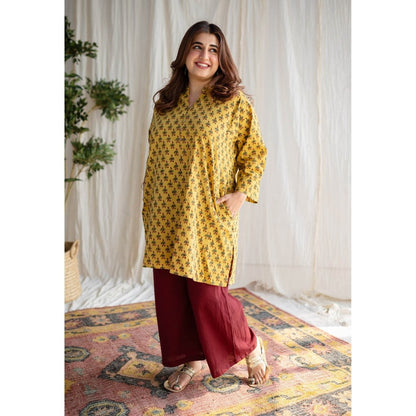 The Indian Ethnic Co. Yellow Ajrakh Cotton Kurta