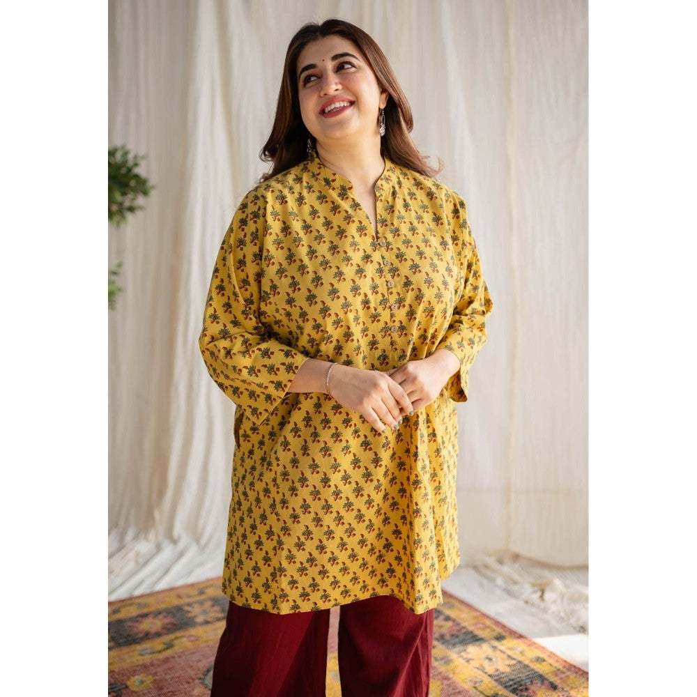 The Indian Ethnic Co. Yellow Ajrakh Cotton Kurta