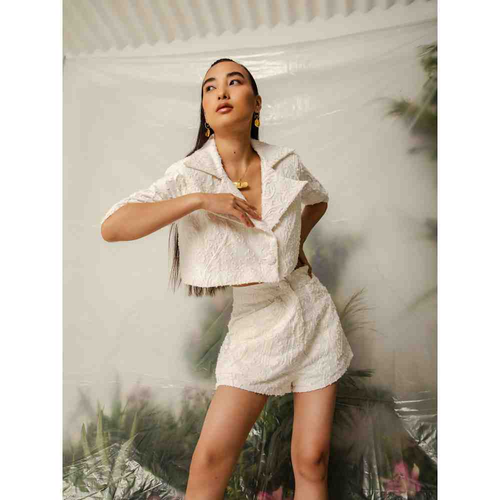 THE IASO Off White Mai Matching (Set of 2)