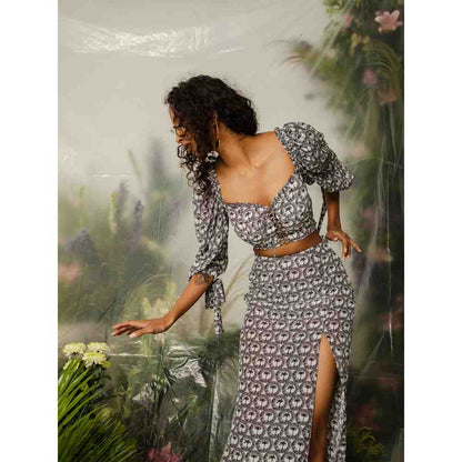 THE IASO Black & White Toyo Matching (Set of 2)