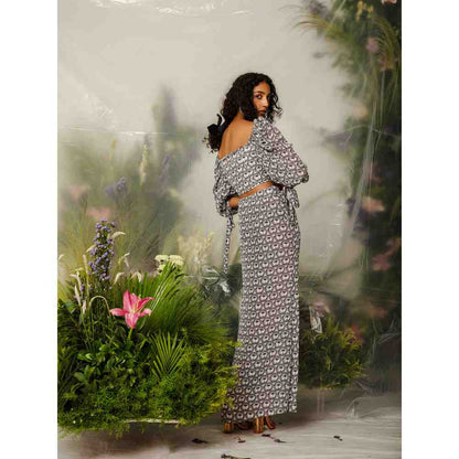 THE IASO Black & White Toyo Matching (Set of 2)