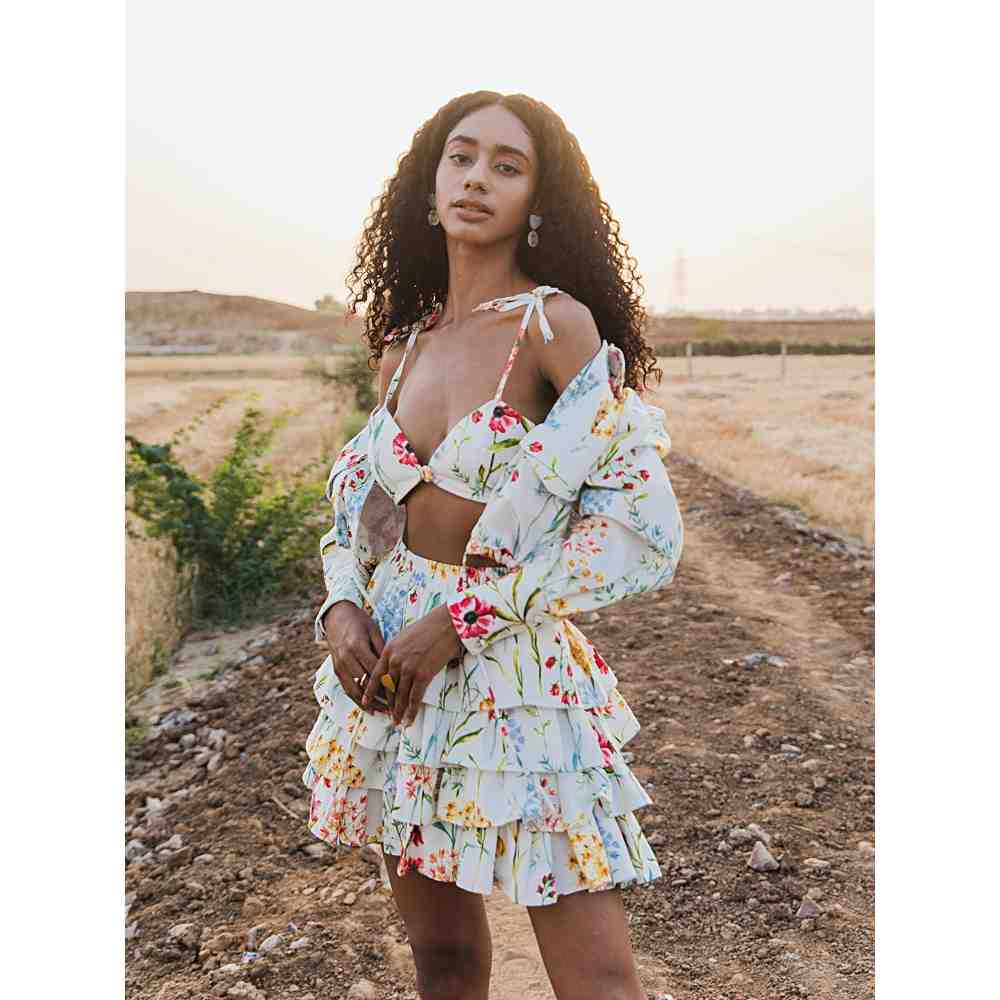 THE IASO White Feyre Matching Jacket, Skirt and Bralette (Set of 3)