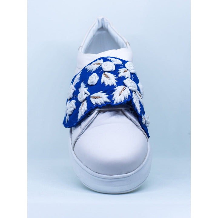 The Saree Sneakers Blue Flap Sneaker with White Roses
