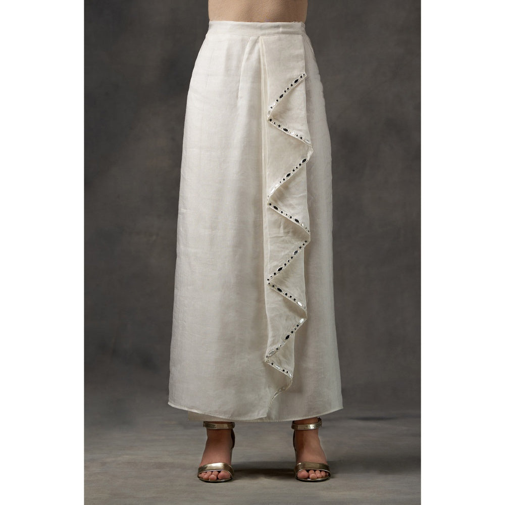 Twenty Nine White Mirrorwork Loongi Skirt
