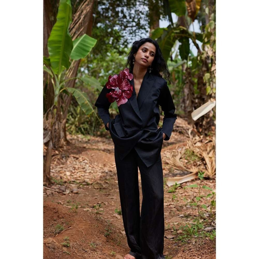 Twinkle Hanspal Blazer and Pant with 3D Flower Detailing (Set of 2)