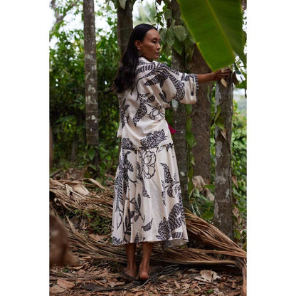 Twinkle Hanspal Boxy Shirt with Contrast Bow Paired with an Umbrella Skirt (Set of 2)