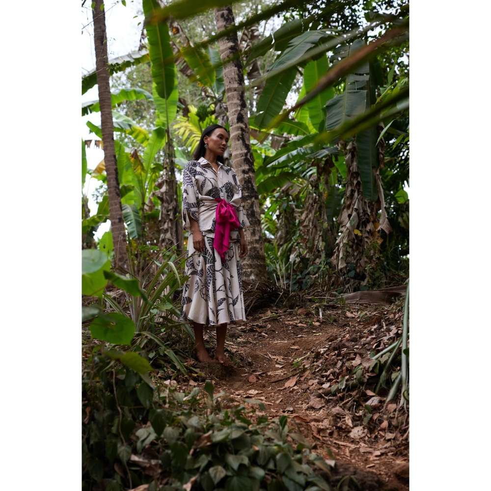 Twinkle Hanspal Boxy Shirt with Contrast Bow Paired with an Umbrella Skirt (Set of 2)