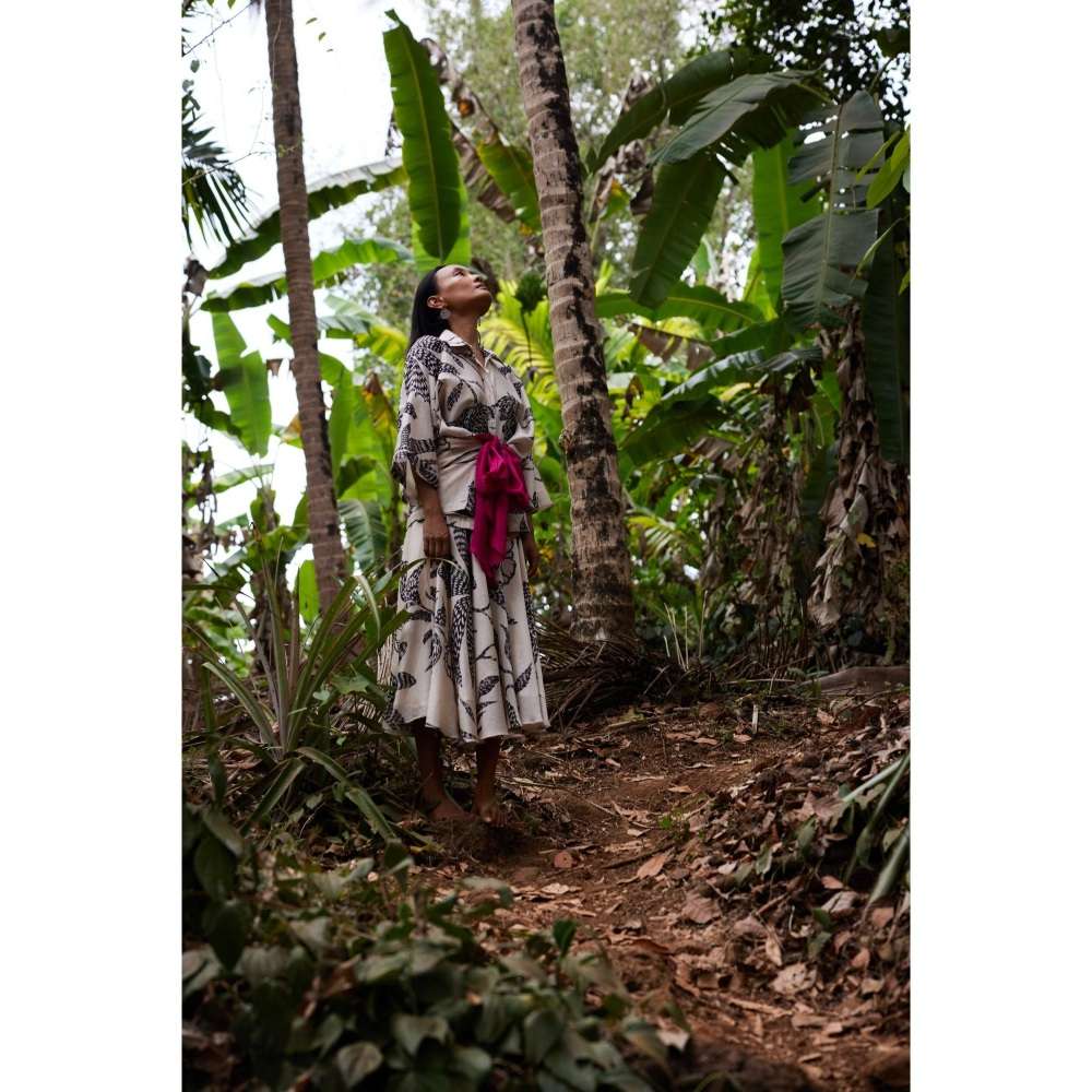 Twinkle Hanspal Boxy Shirt with Contrast Bow Paired with an Umbrella Skirt (Set of 2)
