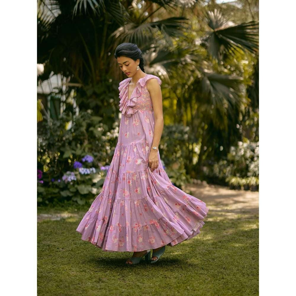 Buy Mrunalini Rao Green Evara Silk Embroidered Kaftan Dress Online | Aza  Fashions