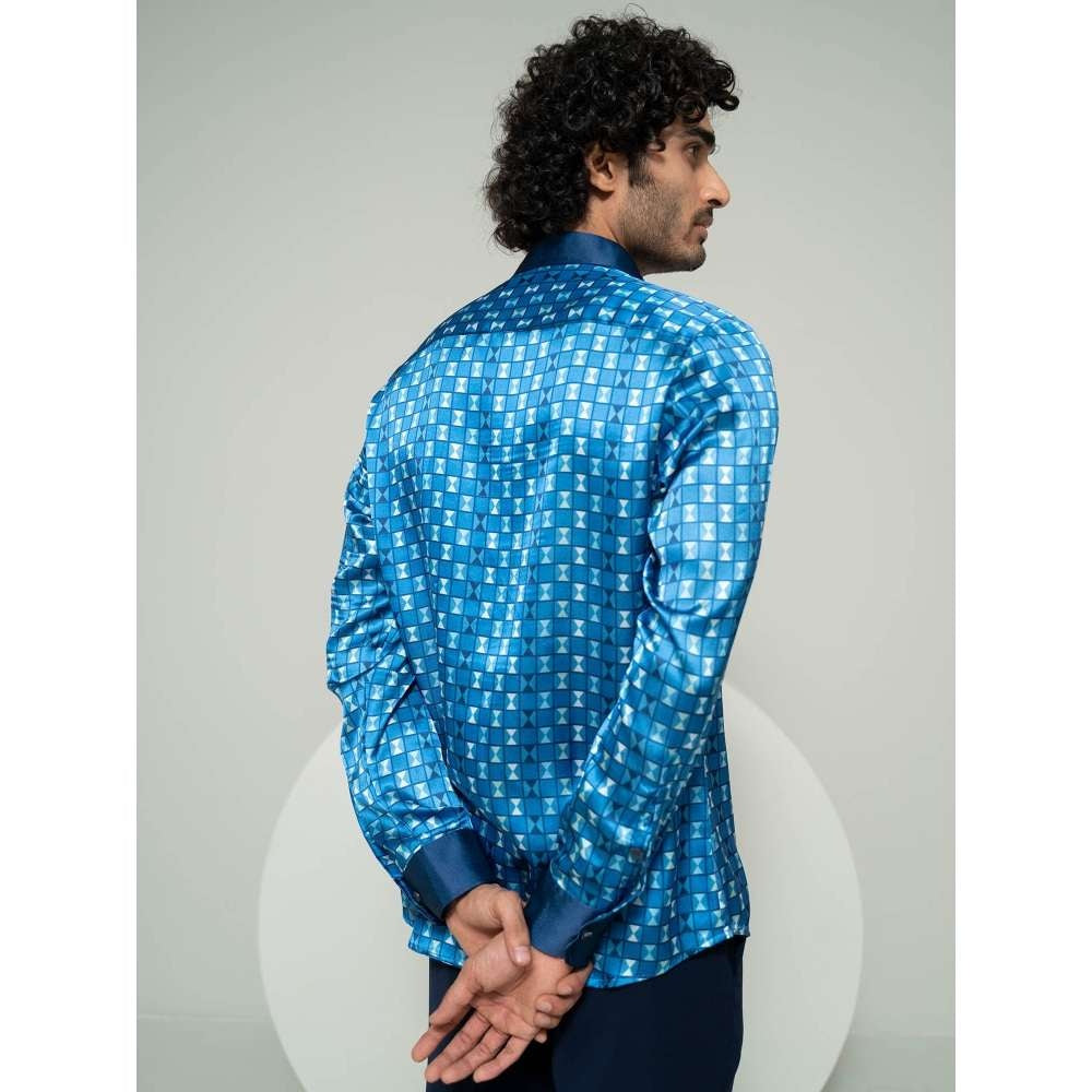 Varun Chakkilam Blue Hourglass Shirt