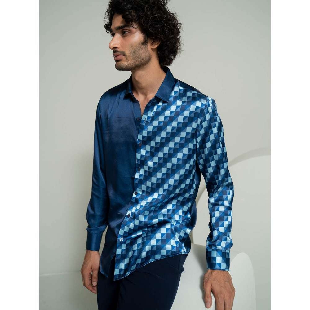 Varun Chakkilam Blue Descending Blocks Shirt