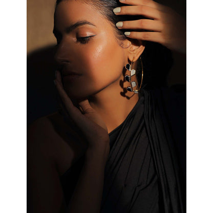 VARNIKA ARORA Galah- 22K Gold Plated Black Onyx And White Mother Of Pearl Heart Hoops Earrings