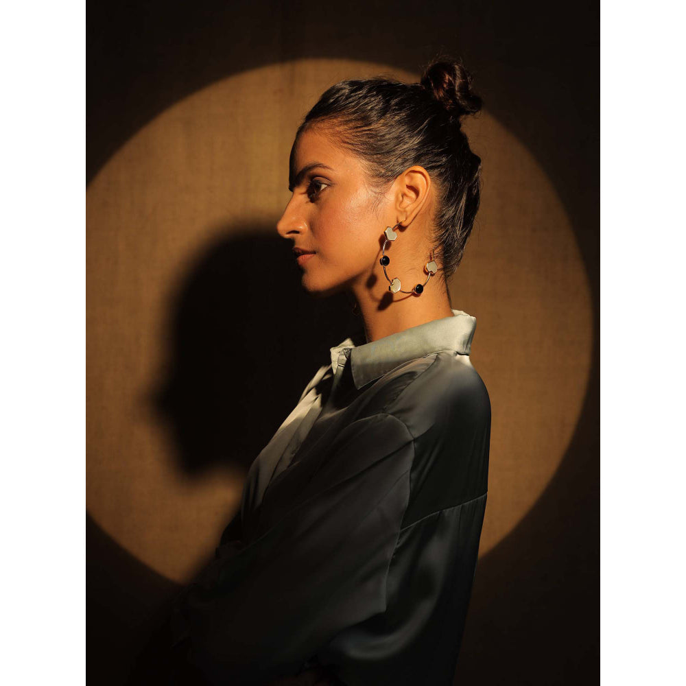 VARNIKA ARORA Array- 22K Gold Plated White Mother Of Pearl And Black Onyx Heart Hoops Earrings