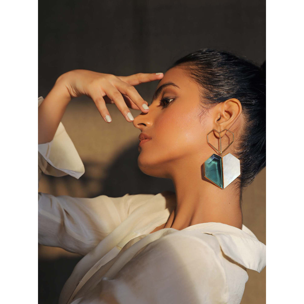 VARNIKA ARORA Chrome- 22K Gold Plated Blue Semi Precious Stone White Mop Earrings