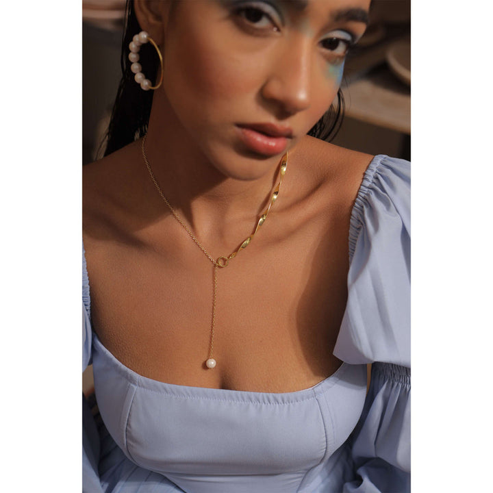 VARNIKA ARORA Claire Necklaces and Chokers