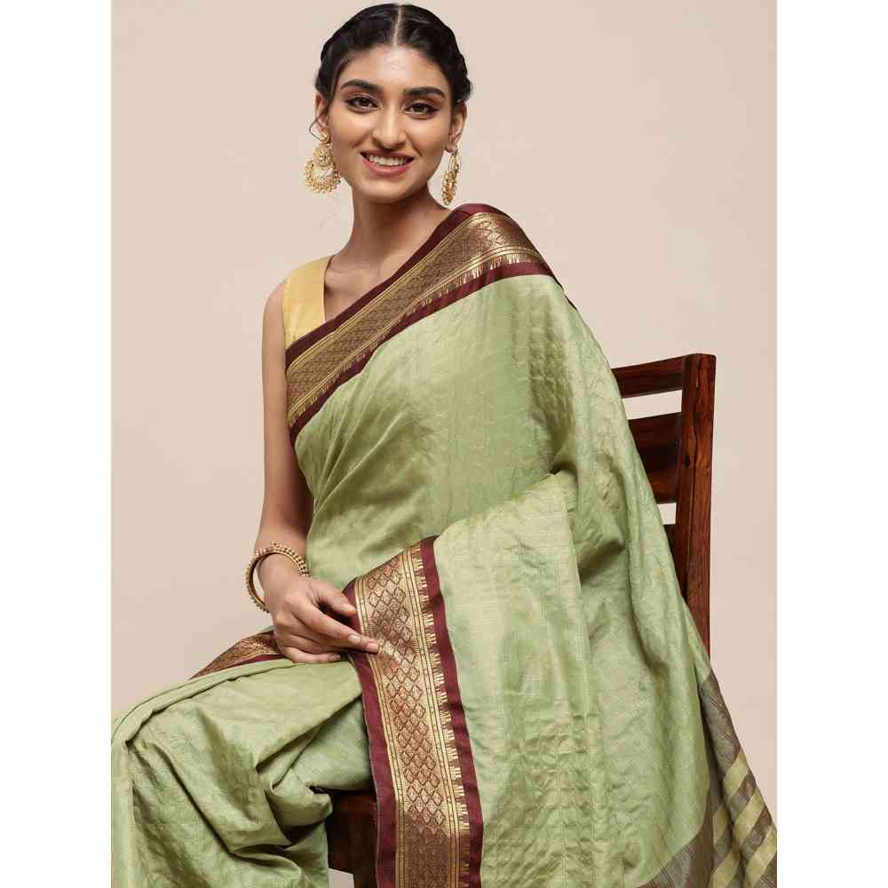 Vastranand Pista Green Checked Pure Silk Gadwal Saree with Unstitched Blouse