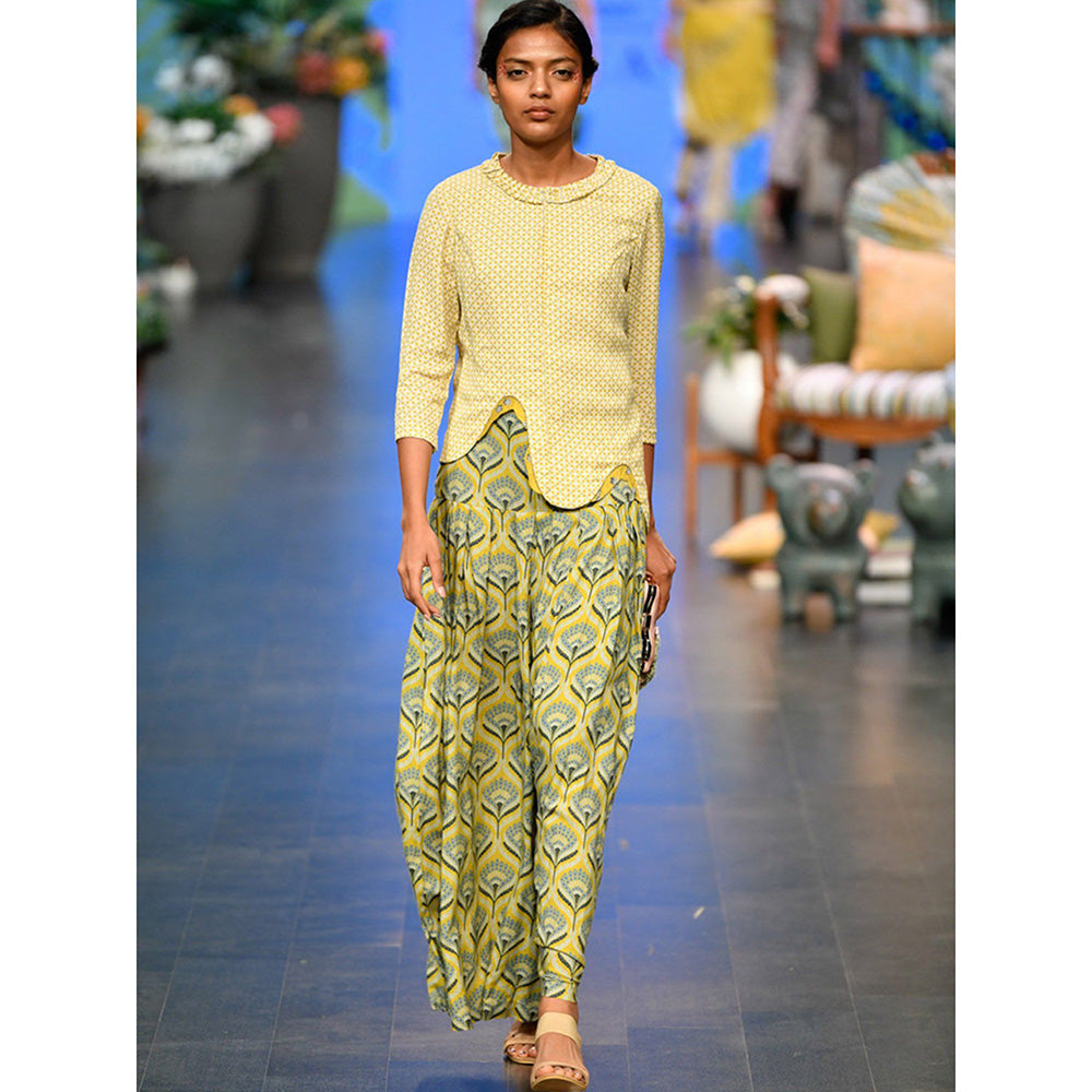 VARUN BAHL Yellow Wave Hem Printed Top And Knife Pleated Pant (Set of 2)