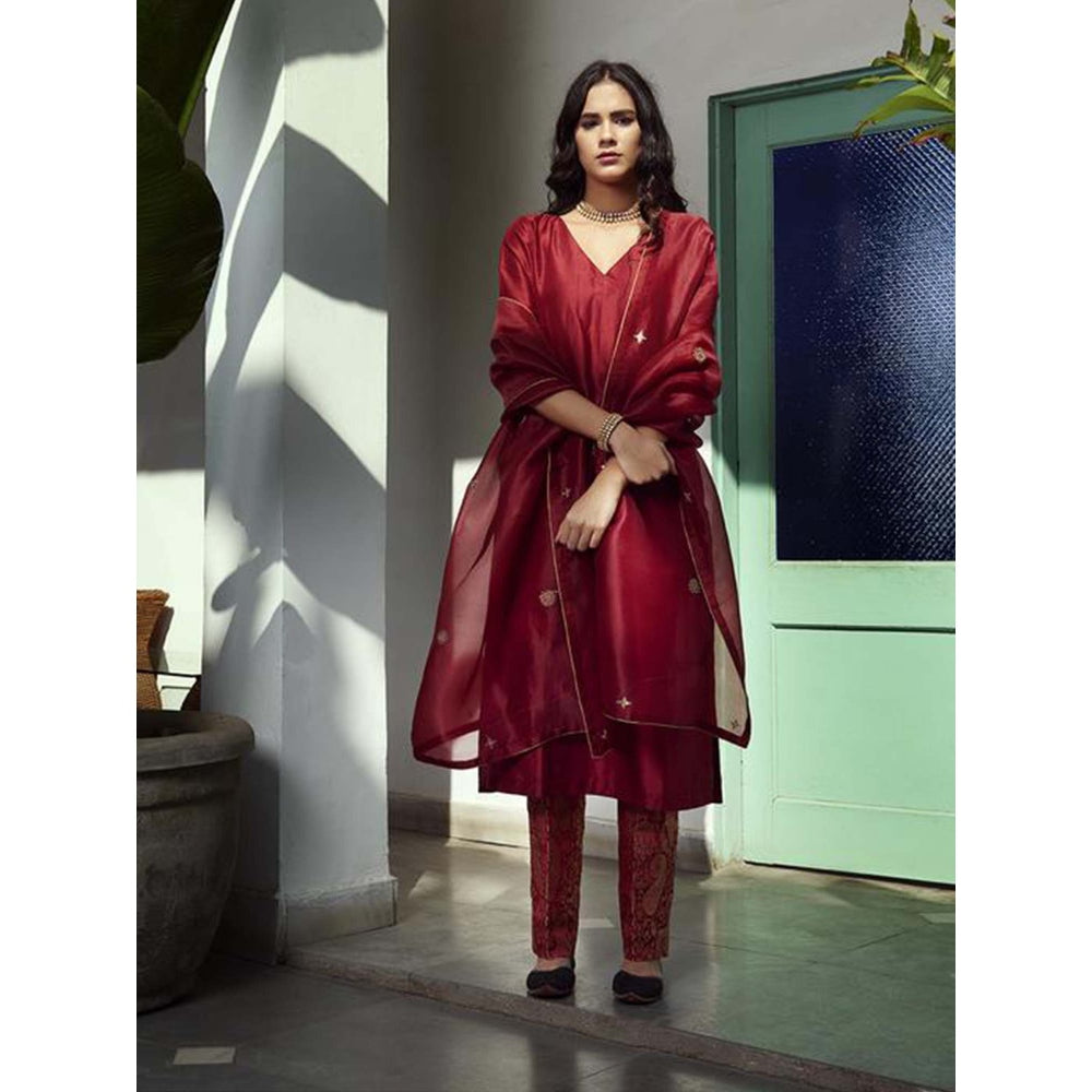 WeaverStory Embroidered Pure Silk Suit In Maroon With Dupatta And Brocade Silk Pants (Set of 3)
