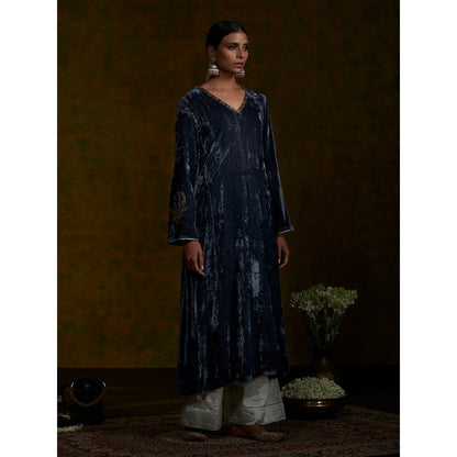 WeaverStory Navy Blue Velvet Tunic With Zardosi With Silver Tissue Pants (Set of 2)