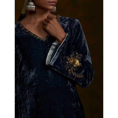 WeaverStory Navy Blue Velvet Tunic With Zardosi With Silver Tissue Pants (Set of 2)