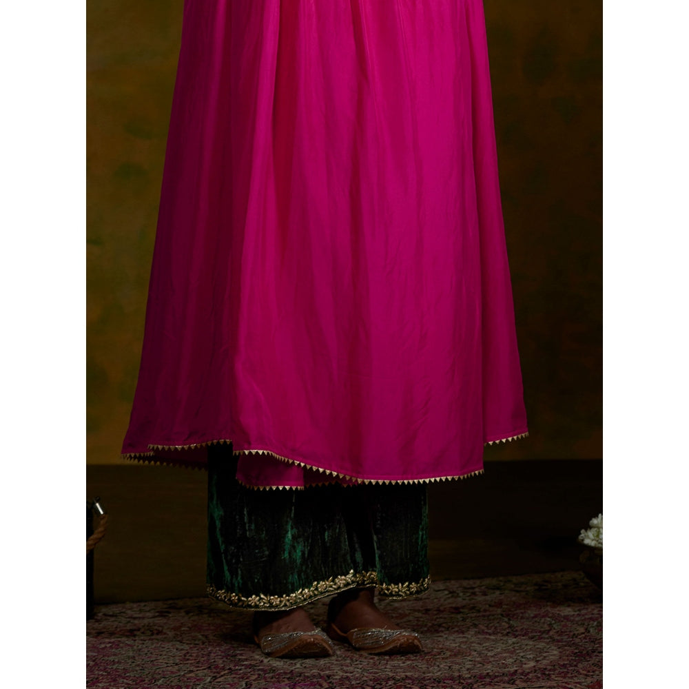 Weaverstory Pink Silk Zardozi Work Angrakha With Green Dupatta (Set Of 3)