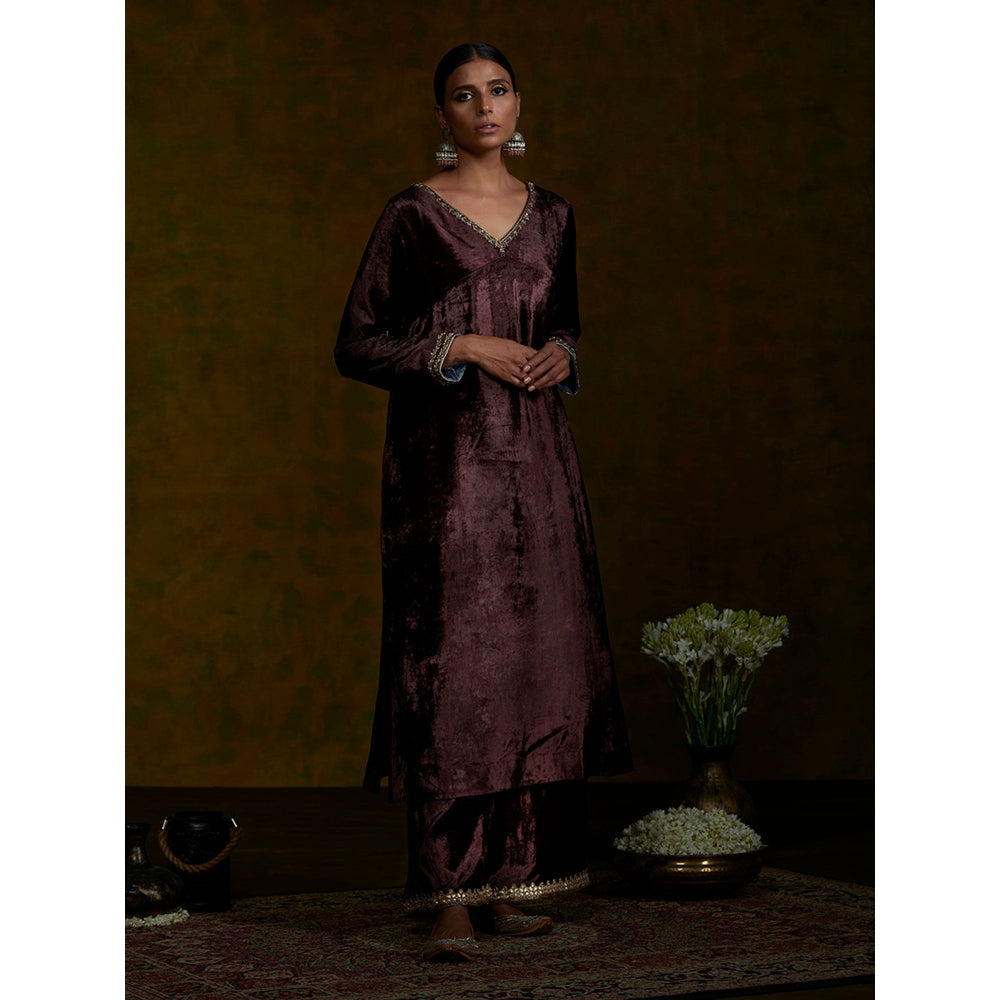 WeaverStory Brown Velvet Suit Set With Zardozi Work (Set of 3)