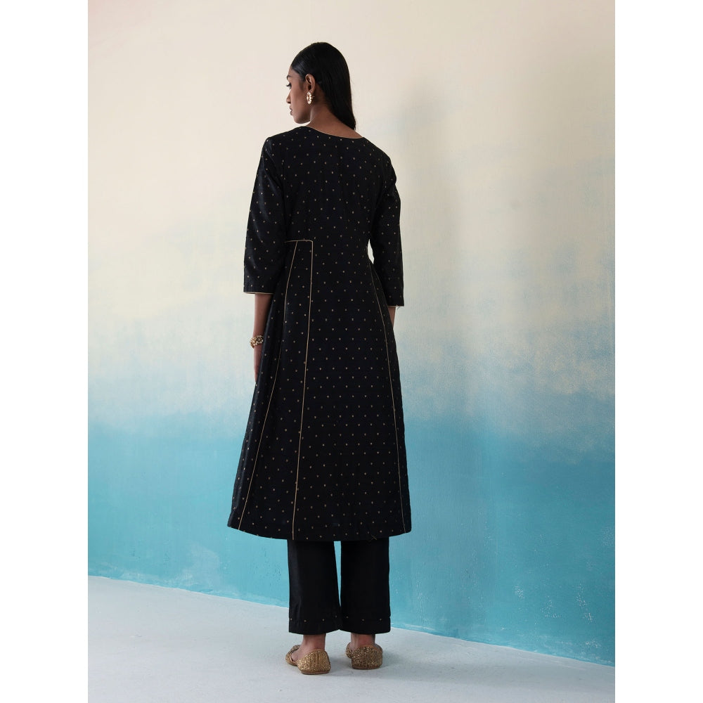 WeaverStory Handloom Black Kurta with Side Panel Tussar Silk Suit with Dupatta (Set of 3)