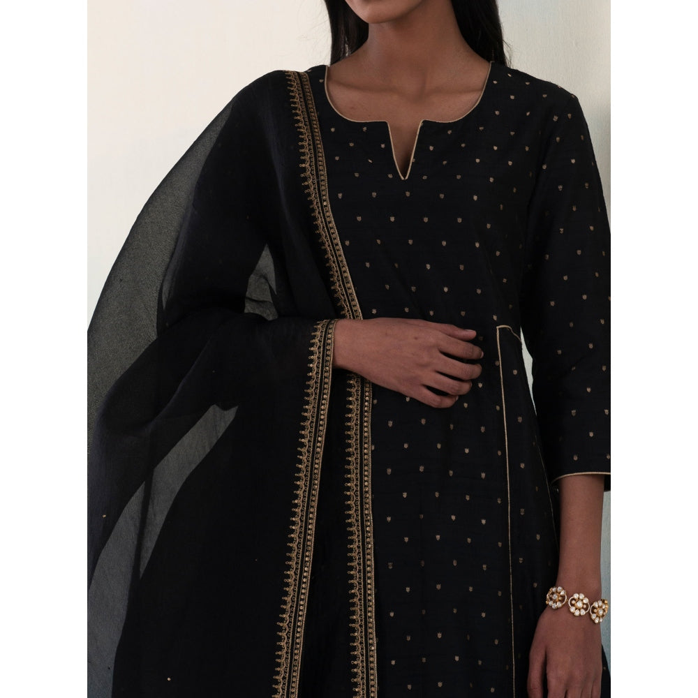 WeaverStory Handloom Black Kurta with Side Panel Tussar Silk Suit with Dupatta (Set of 3)