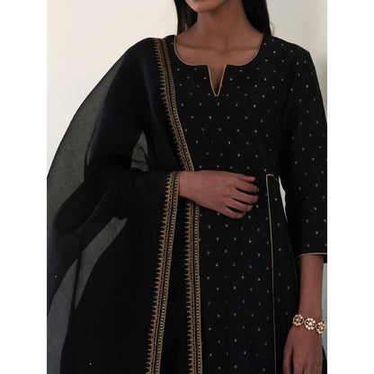 WeaverStory Handloom Black Kurta with Side Panel Tussar Silk Suit with Dupatta (Set of 3)