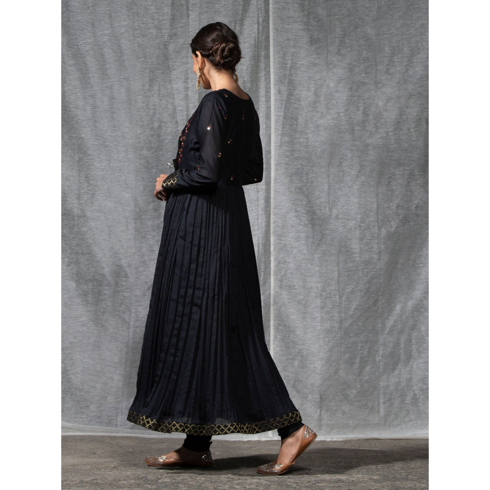 WeaverStory Black Pleated Chanderi Silk Zardozi Kurta with Churidar and Dupatta (Set of 3)