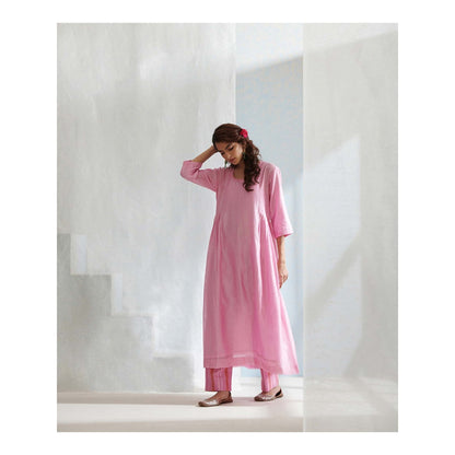WeaverStory Pink Handloom Chanderi Kurta with Pants and Hand Printed Dupatta (Set of 3)