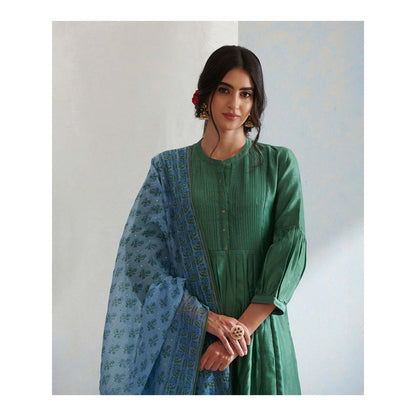 WeaverStory Green Handloom Chanderi Kurta with Plain Pants & Blue Printed Dupatta (Set of 3)