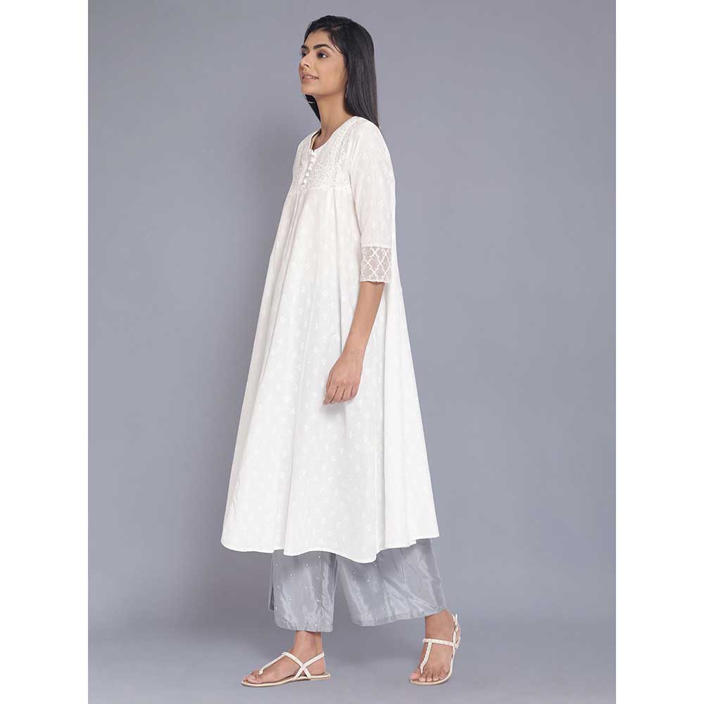 W Off White All-Over Print Panelled Flared Kurta