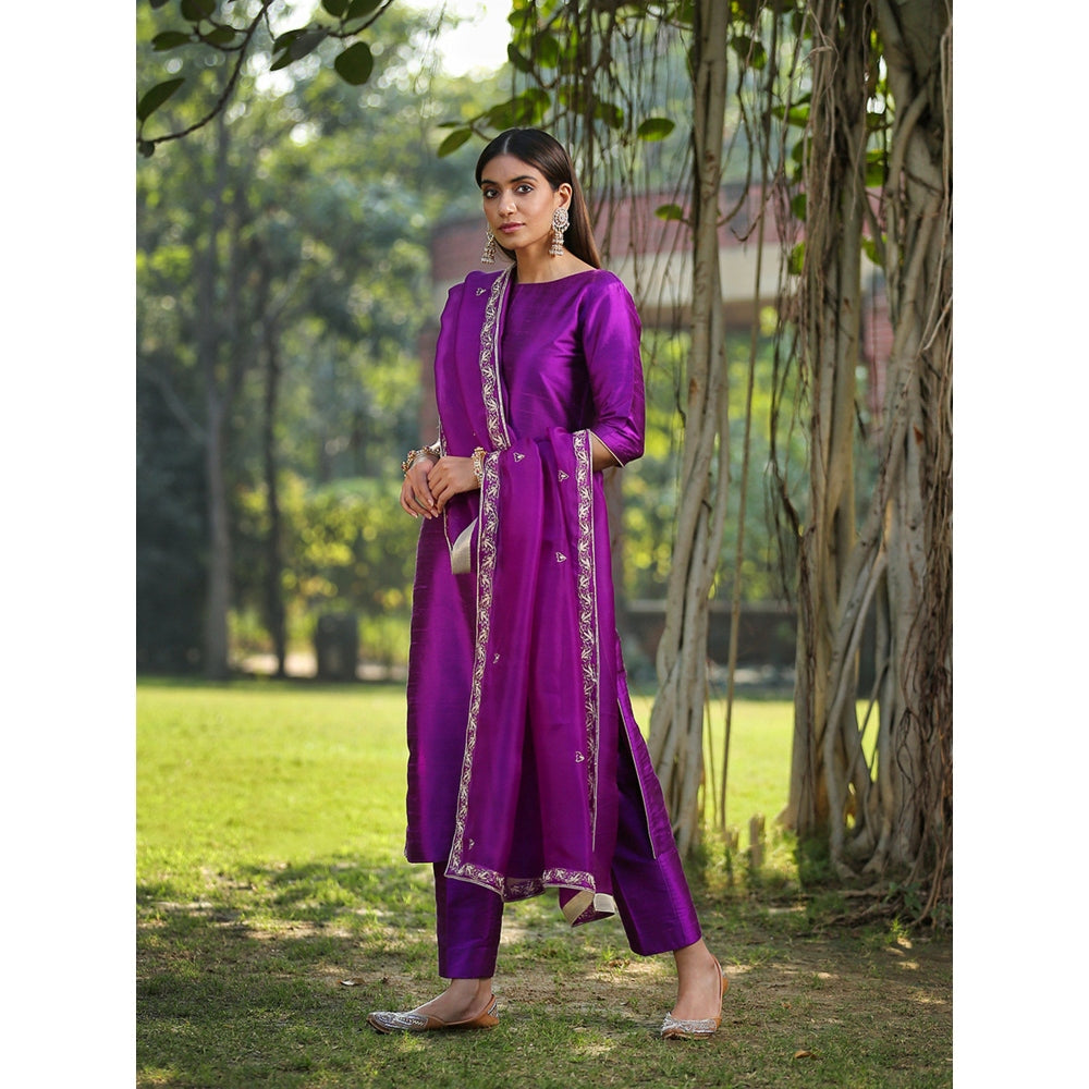 WeaverStory Purple Raw Silk Kurta With Zardozi Detailing and Zardozi Dupatta (Set of 3)