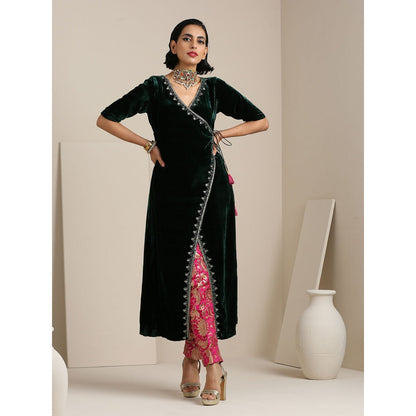 WeaverStory Silk Velvet Kurta with Hand Embroidered Zardozi and Pink Brocade Pants (Set of 2)