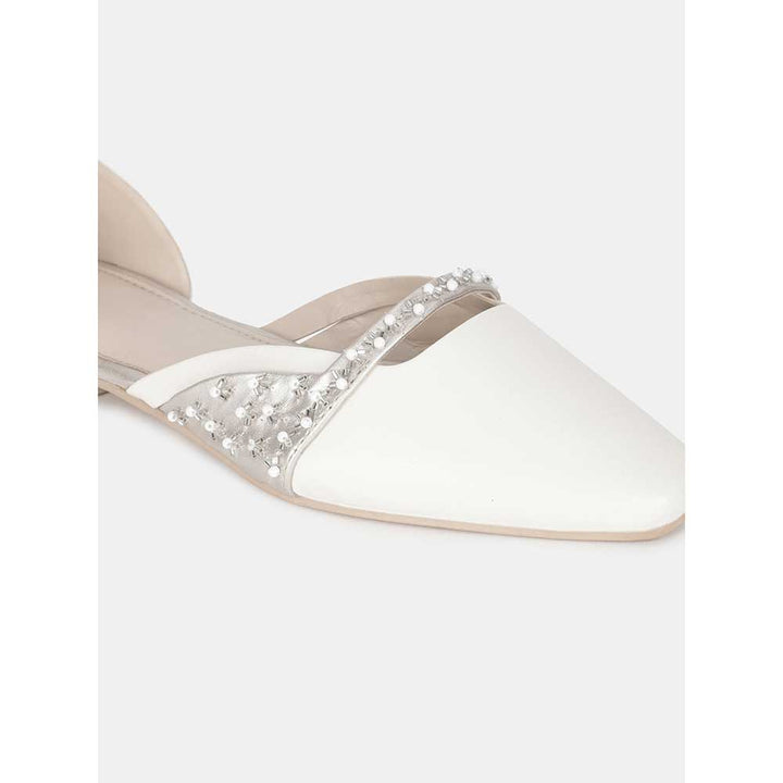W Embroidered White Flats