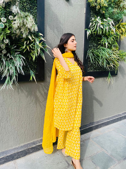 Anjuli Yellow Set