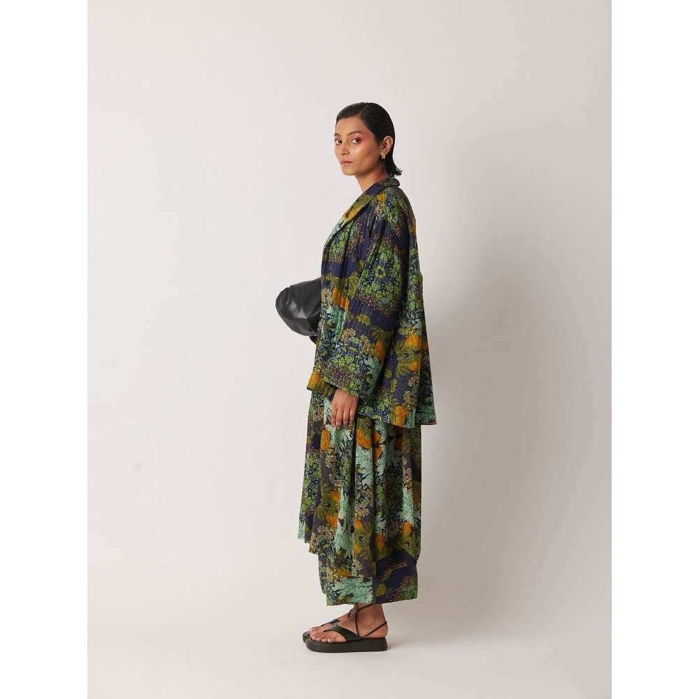 YAVI Women's Accord Floral & Printed Green Jacket