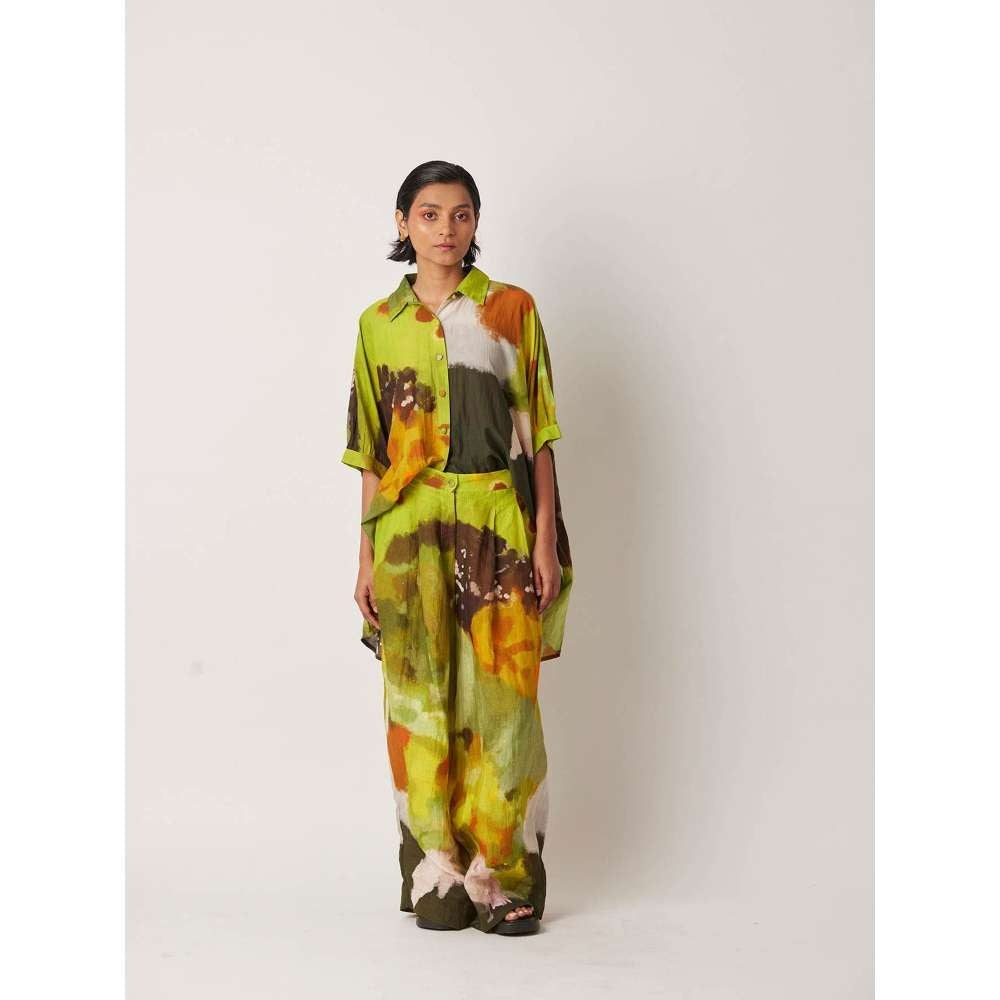 YAVI Women's Orgey Tie & Dye & Printed Green Pant